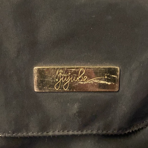 Black Jujube Diaper Bag - Picture 2 of 6